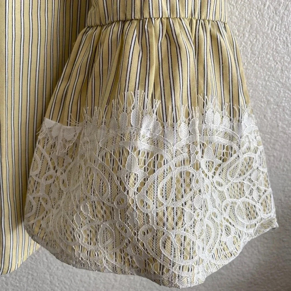 💥🆕Bohemian Bell Long Sleeve Stripped Lace Blouse M🆕 - Picture 3 of 8